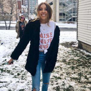 Meet your Posher, Sarah